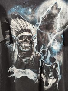Gildan Indian Warrior Skeleton Wolf Howling At The Moon T-Shirt Men's 2XL Black